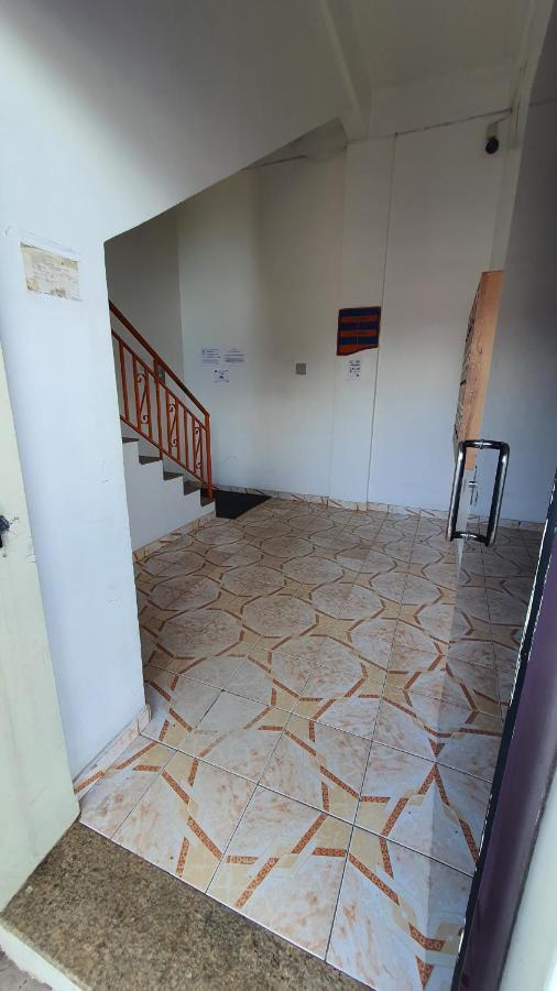 Apto Macapá - inteiro 2-4 e recém reformado Appartamento Esterno foto